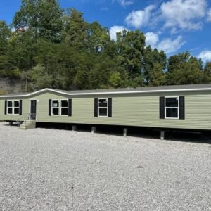 4 Bedroom 2 Bath Size 28x76(72)